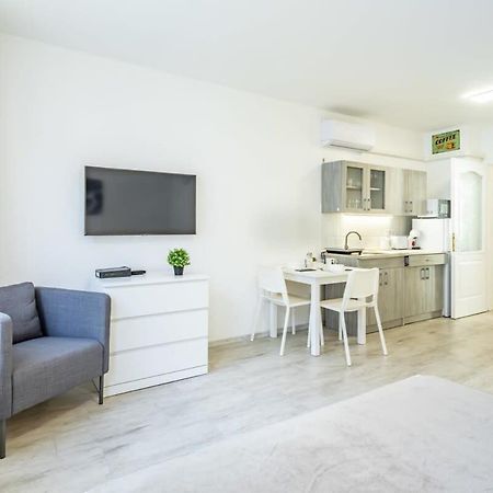 Convenient 2-Room Central Apartment Budapest Ngoại thất bức ảnh