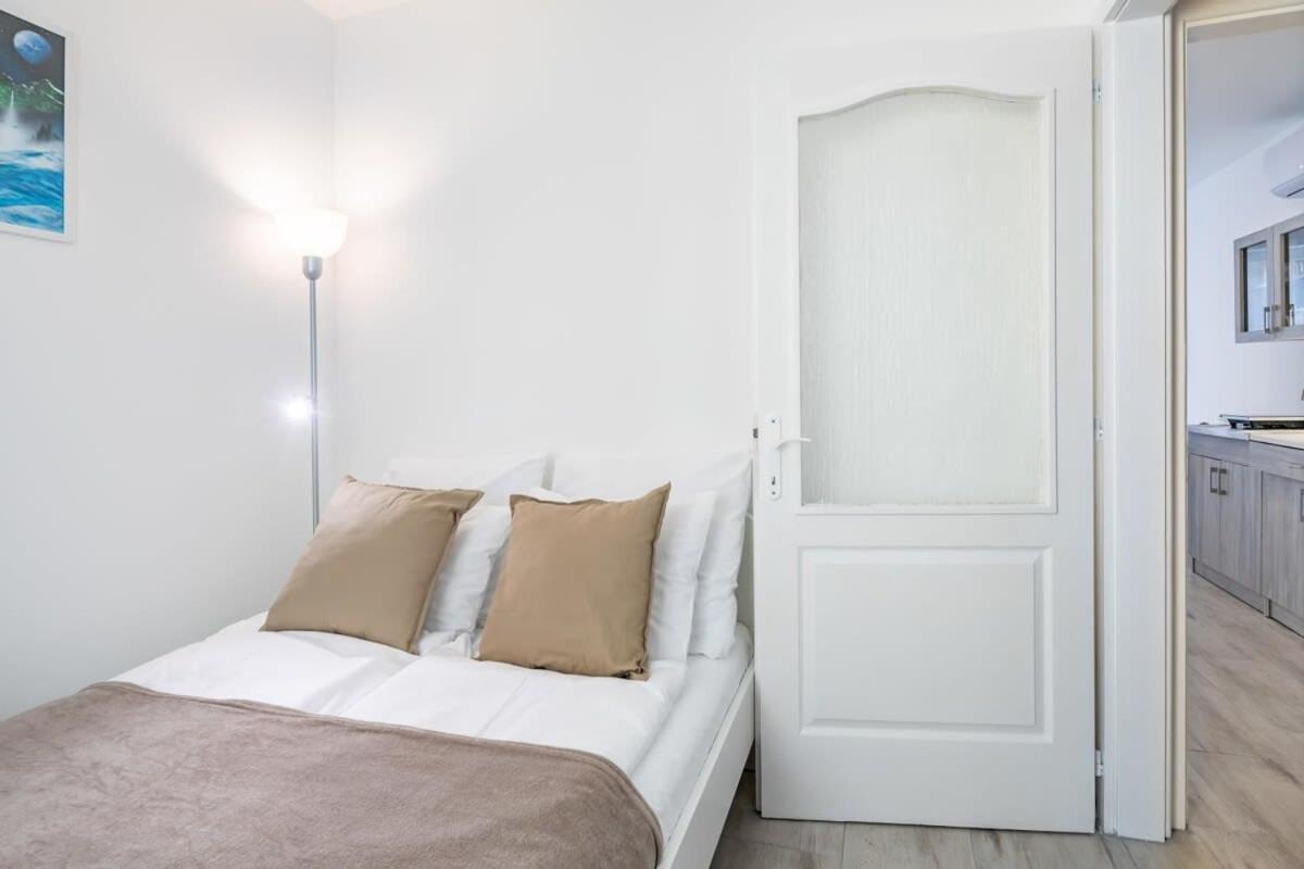 Convenient 2-Room Central Apartment Budapest Ngoại thất bức ảnh